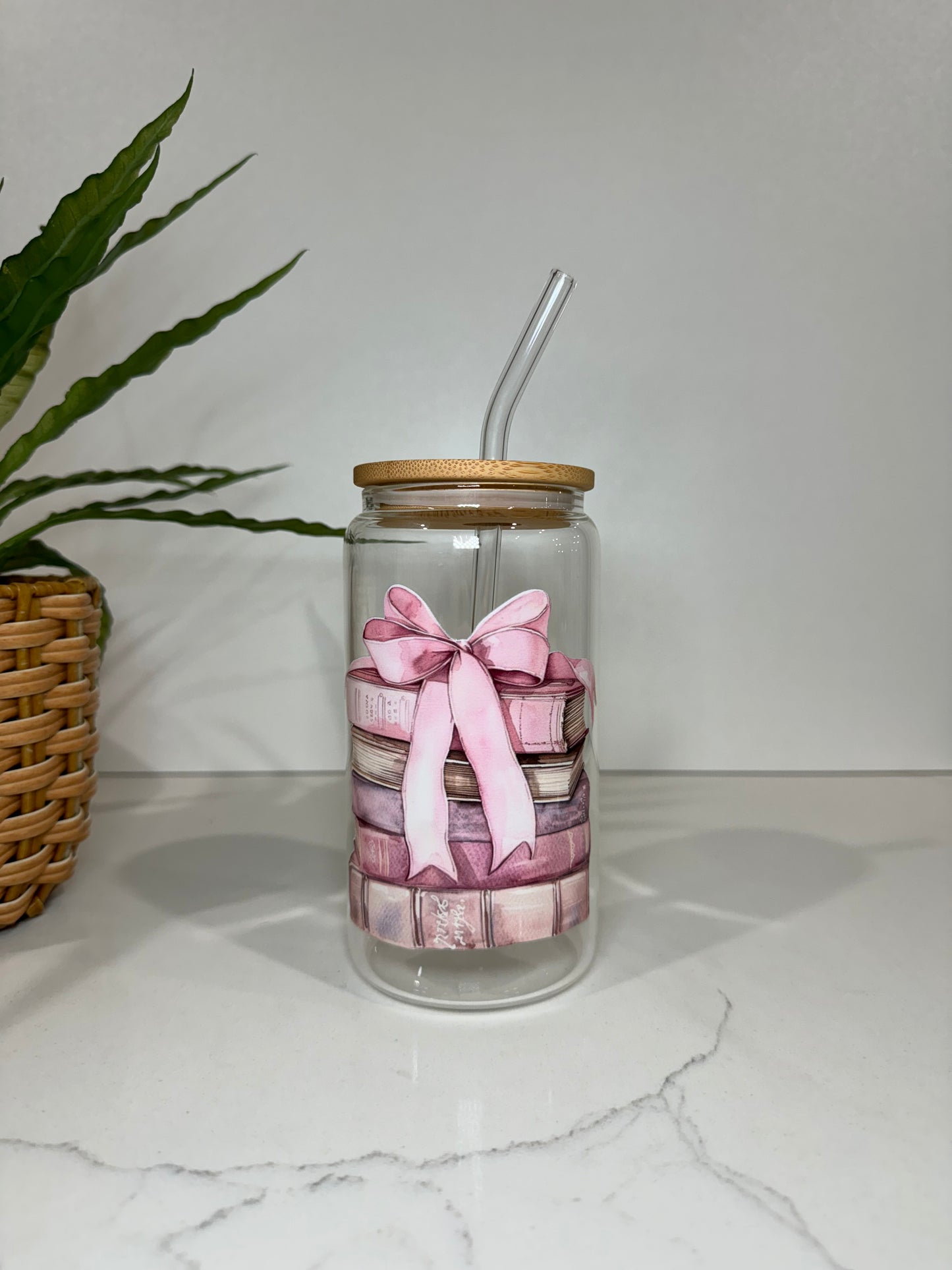 Books & Bow Glass Tumbler