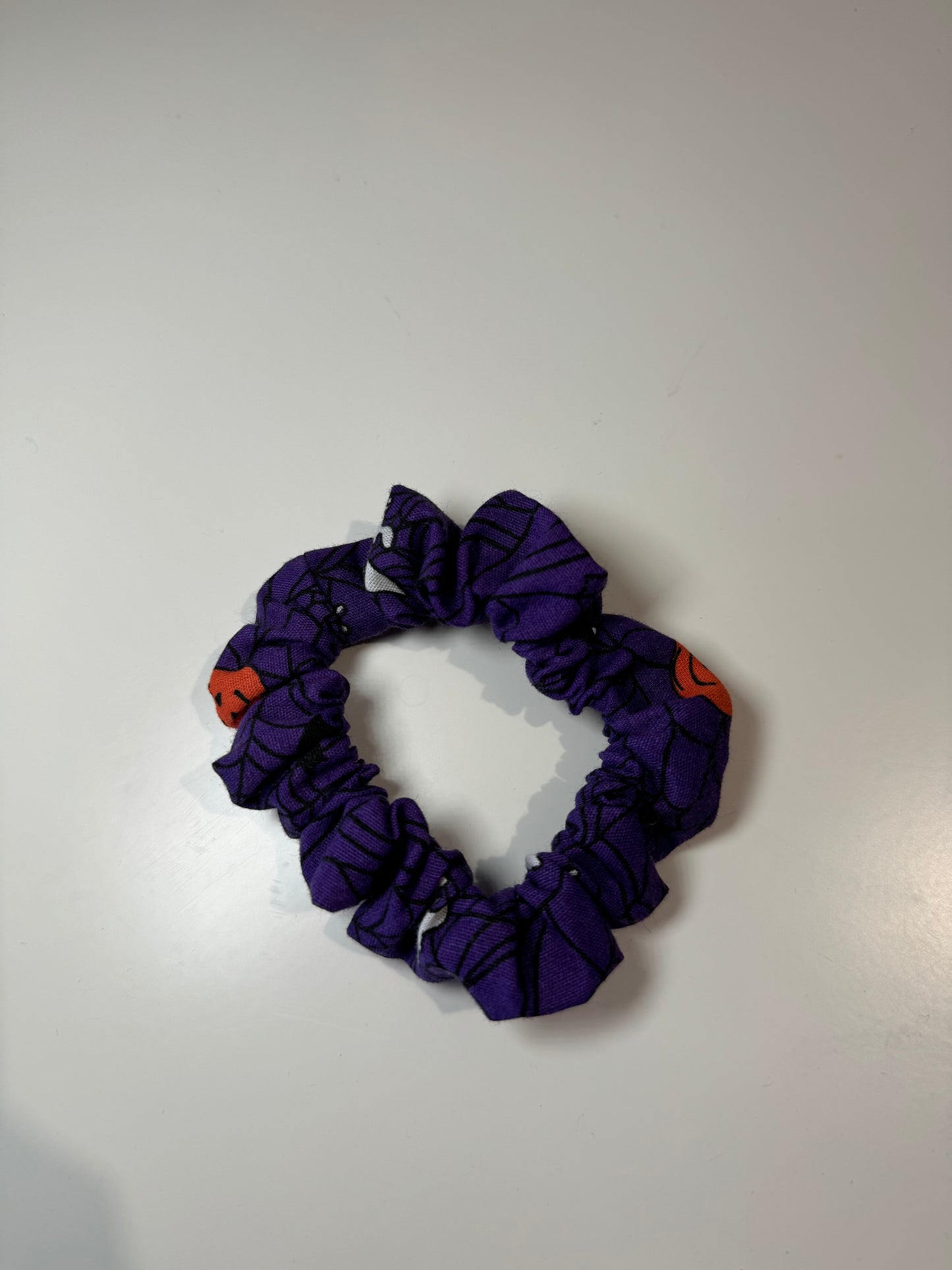 Halloween Scrunchie- Mini