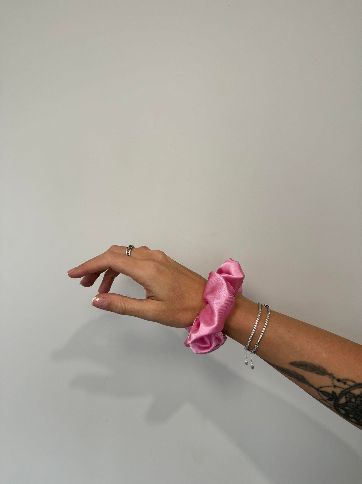 Pink Scrunchie- M