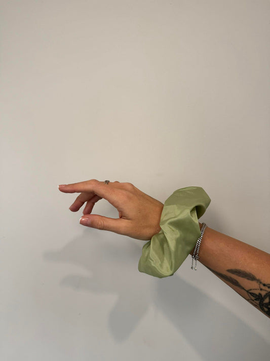 Olive Scrunchie- XL
