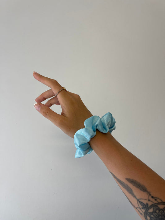 Ocean Blue Scrunchies- M